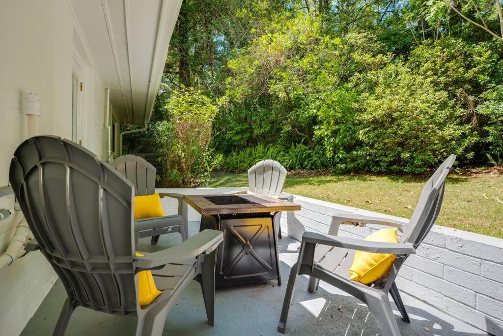 Hébergement de vacances Uf Sunshine House - Patio & Bbq - Chef Kitchen - Ev Car Station - Upscale Neighborhood! Gainesville