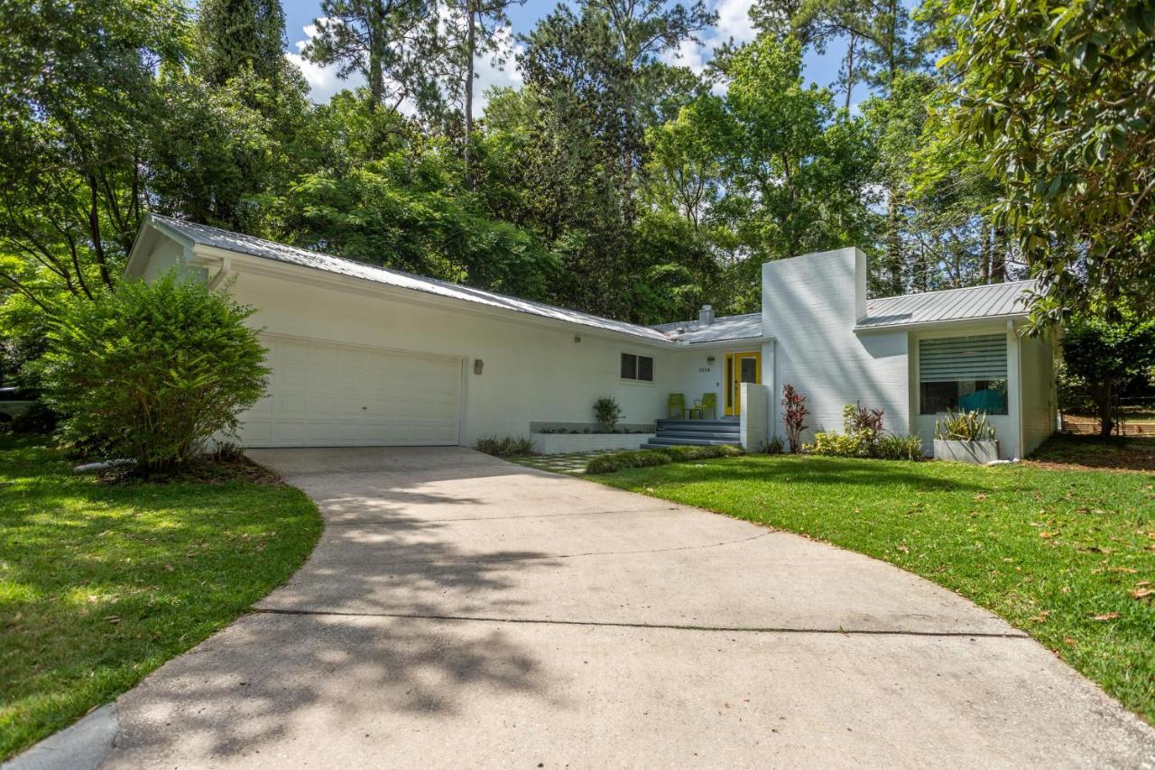 Hébergement de vacances Uf Sunshine House - Patio & Bbq - Chef Kitchen - Ev Car Station - Upscale Neighborhood!